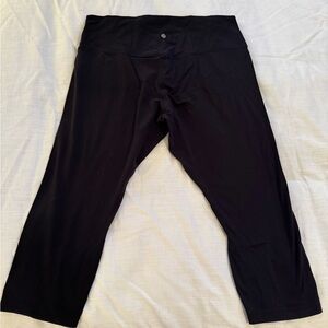 Lululemon Athletica Black Cropped Align